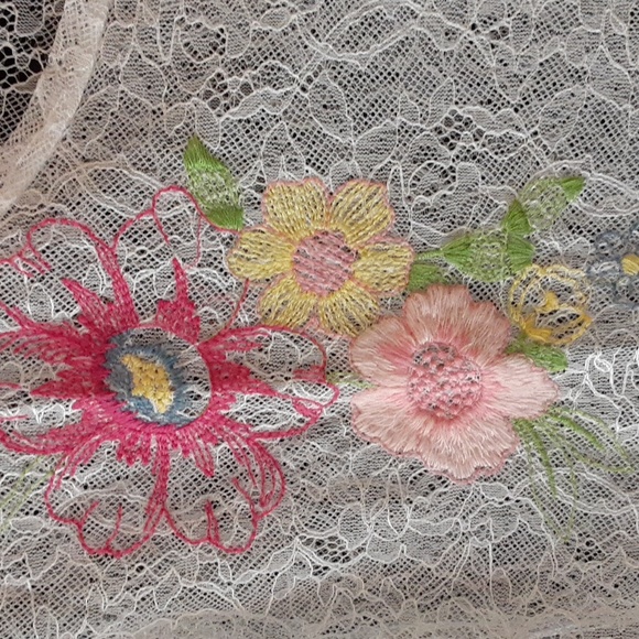 Zara sheer floral top - Picture 3 of 5